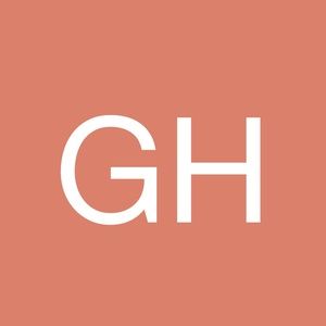 Meet your Posher, Georgia